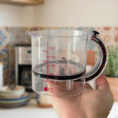 Precision Cup™: Vaso Medidor Ajustable con Sello Extractor